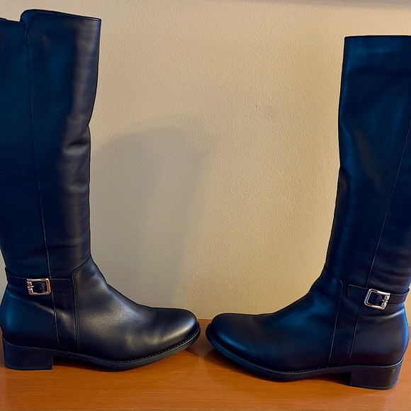 Le Canadienne Silvana Waterproof Knee High Boots 9.5 NWOB Time For Fall Apparel - Picture 1 of 8